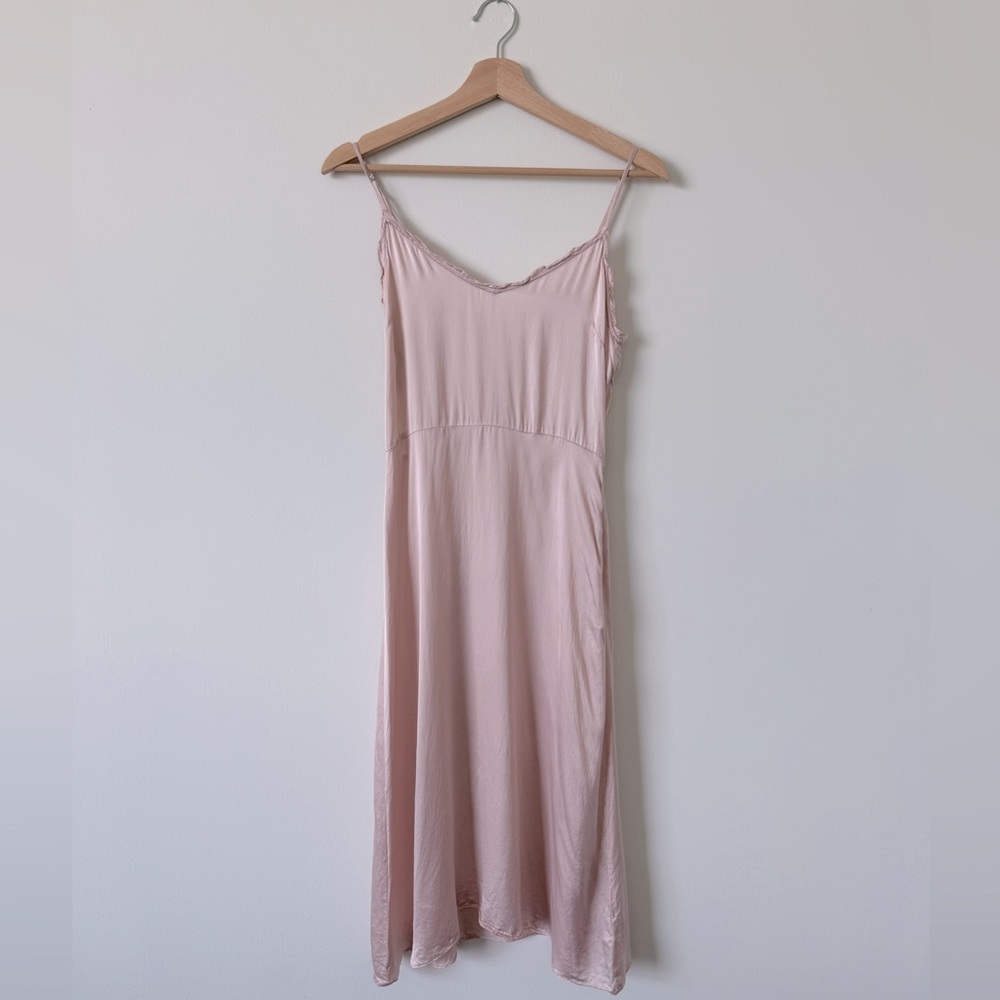 Aritzia Wilfred Pink Slip Dress